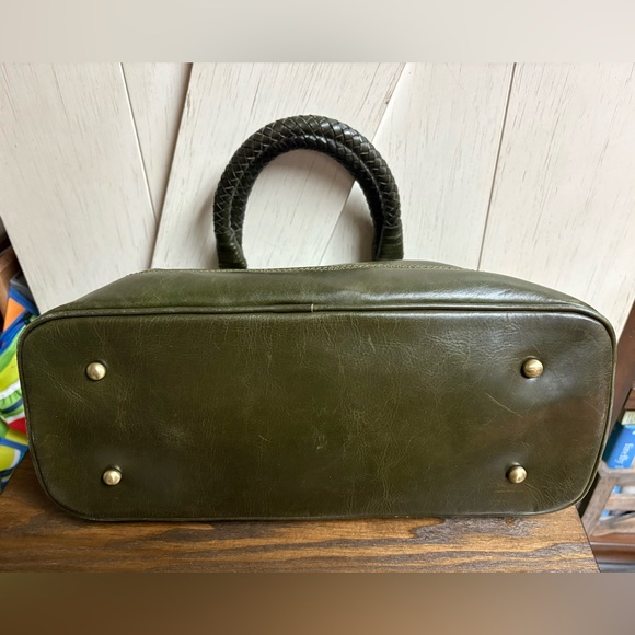 Discovery Augusta-Olive - Picture 4 of 5